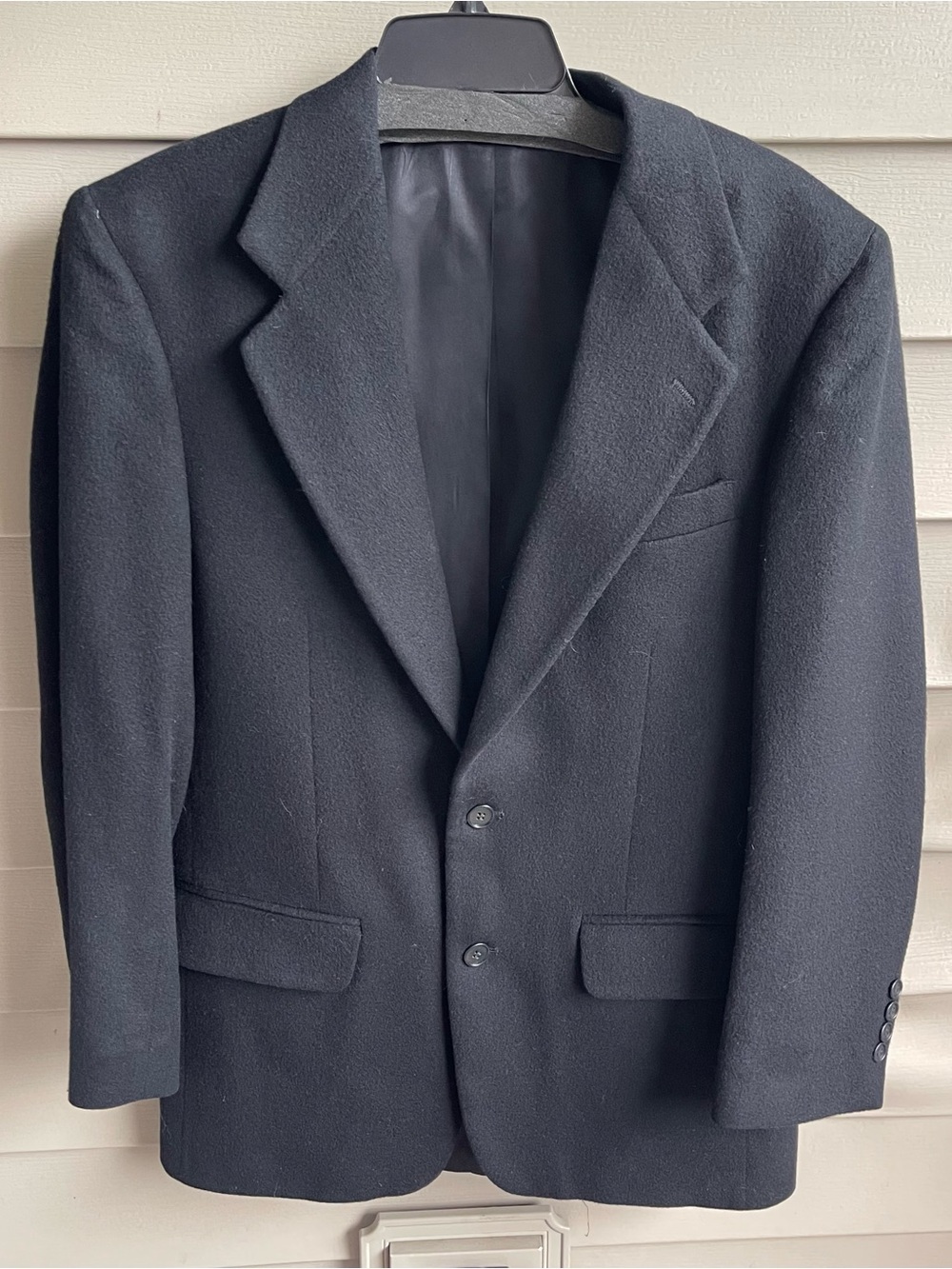 Bloomingdales Peterborough Row Mens 100% Cashmere Blazer Black 2-Button 40R ?